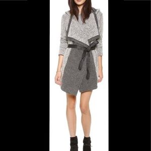 BB Dakota Hooded Wrap w/ Belt